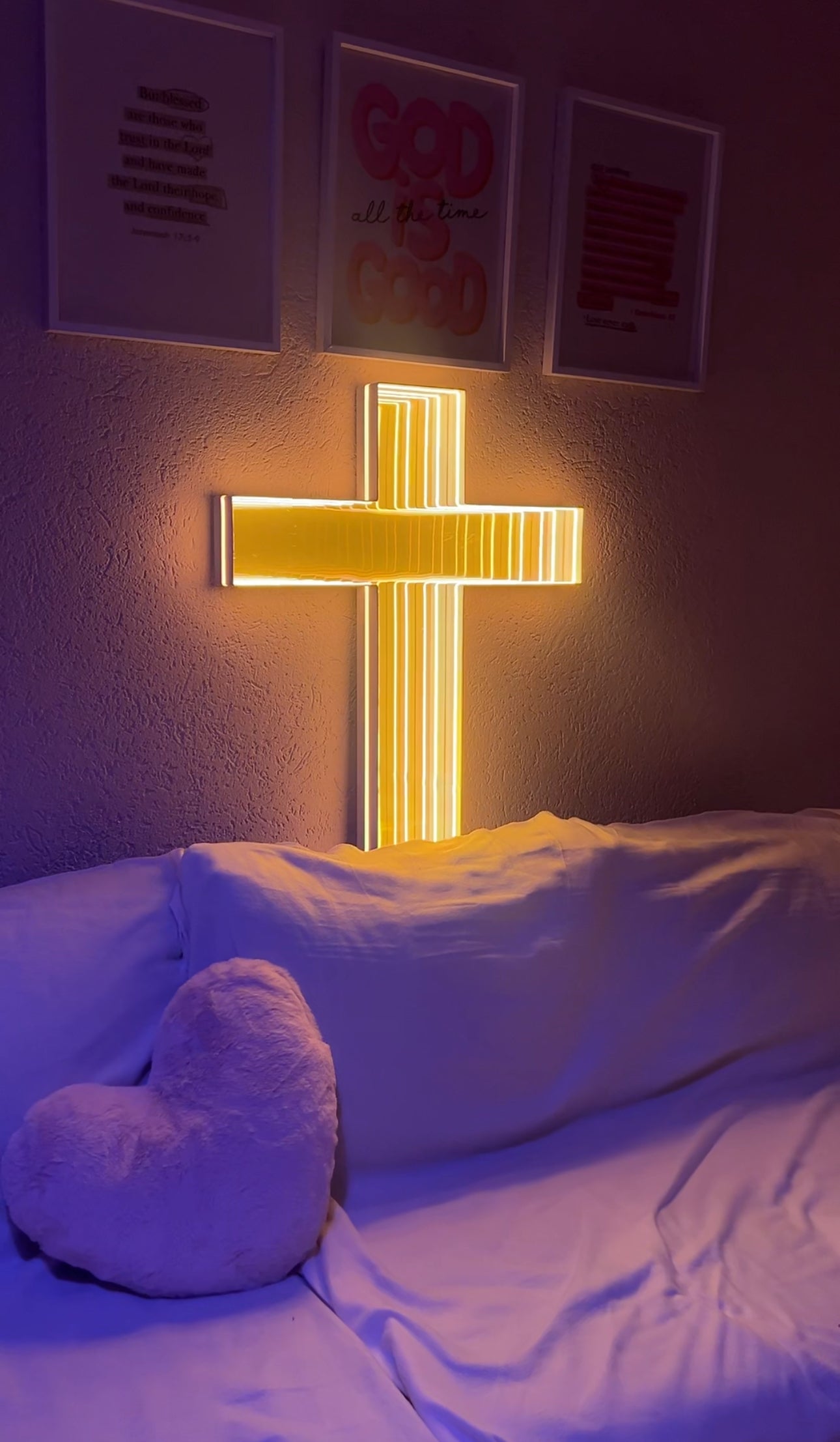 TheGodsCross Classic (70 x 55 cm)